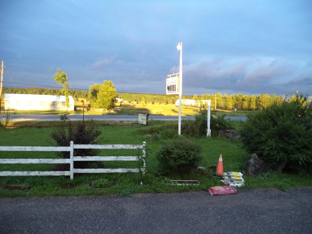 Springmount Motelオーエン・サウンド エクステリア 写真